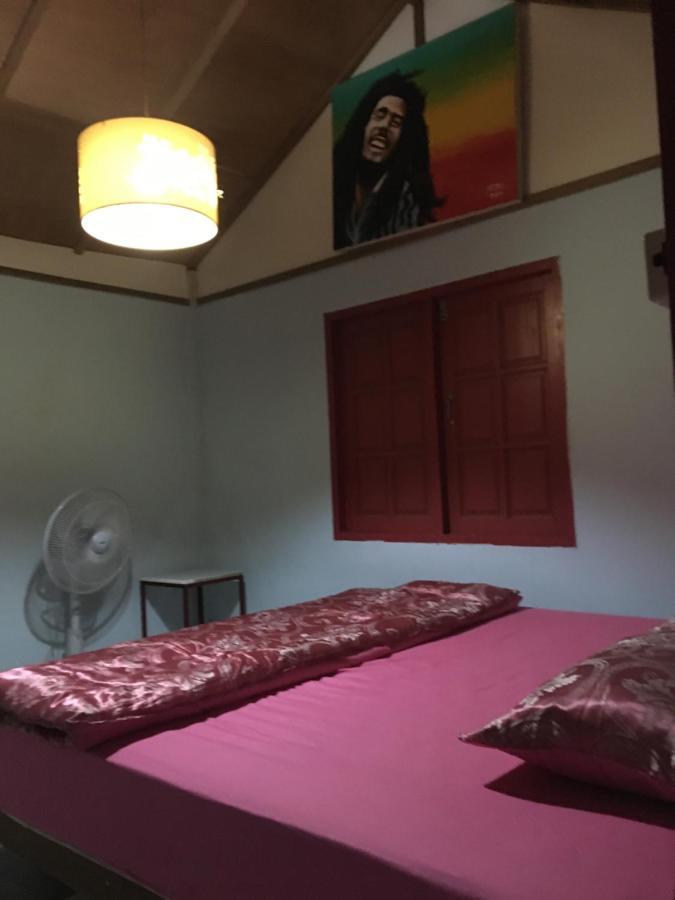 Thong Family Homestay Chiangdao เชียงดาว ภายนอก รูปภาพ