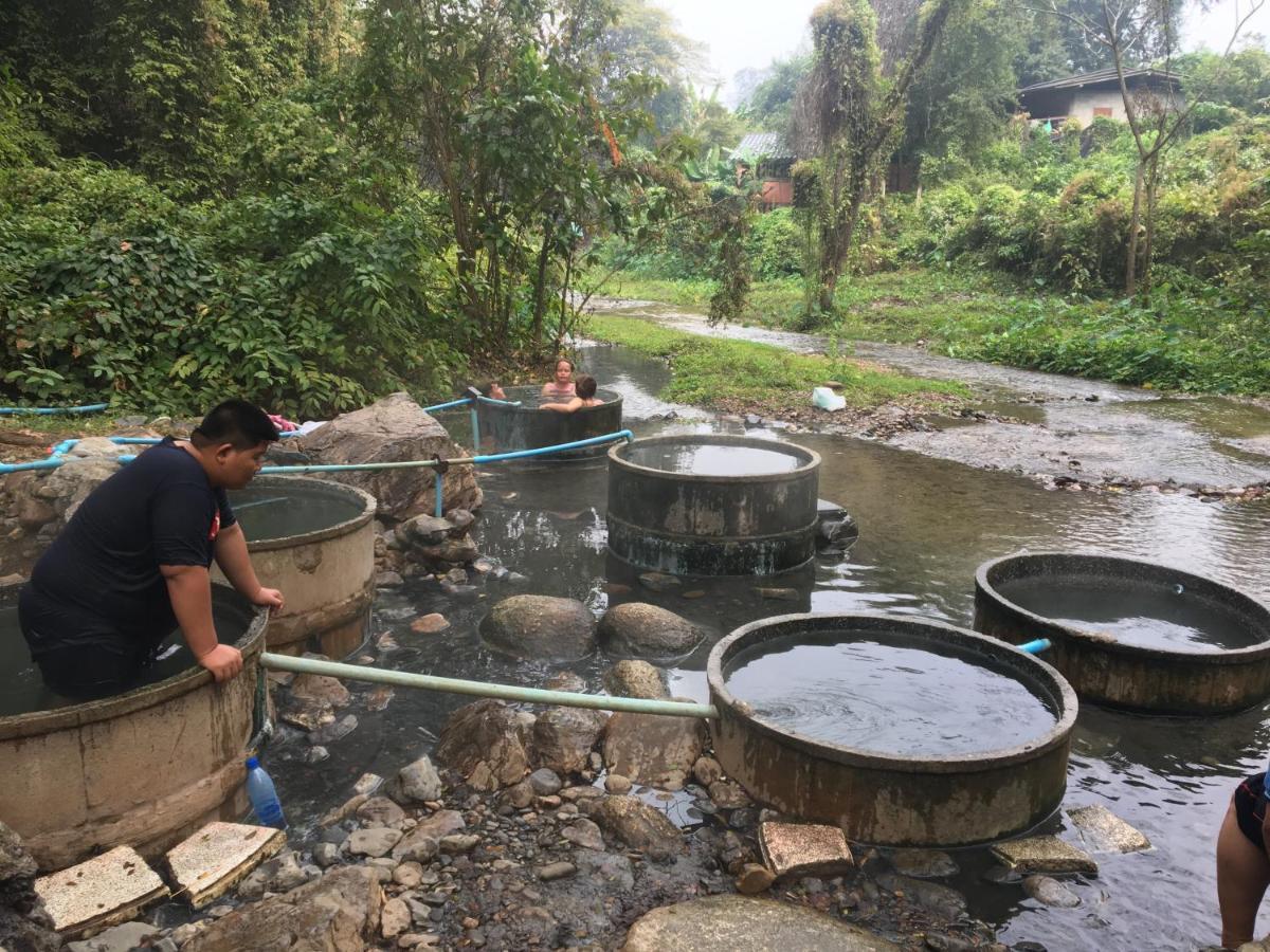Thong Family Homestay Chiangdao เชียงดาว ภายนอก รูปภาพ